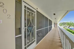 2121 NE 68th St, Fort Lauderdale, FL 33308 - Photo 31