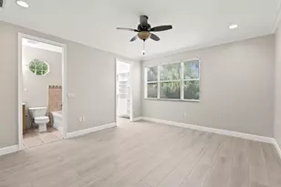 29 NE 24th Ave, Pompano Beach, FL 33062 - Photo 13