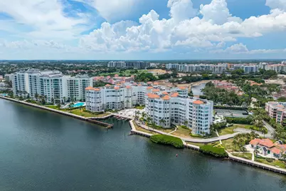 300 SE 5th Avenue #8050, Boca Raton, FL 33432 - Photo 37