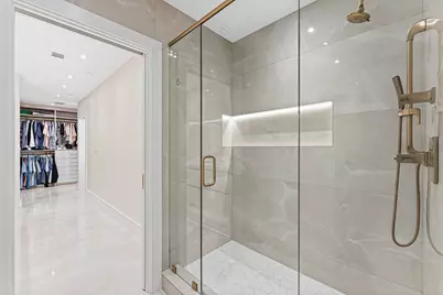 300 SE 5th Avenue #8050, Boca Raton, FL 33432 - Photo 17