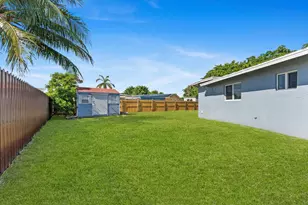 1721 SW 10th St, Boca Raton, FL 33486 - Photo 23