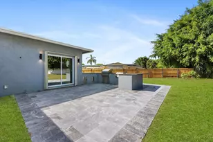 1721 SW 10th St, Boca Raton, FL 33486 - Photo 21