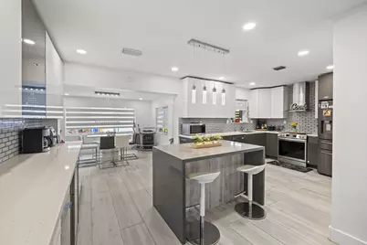 3230 Roosevelt Street, Hollywood, FL 33021 - Photo 9