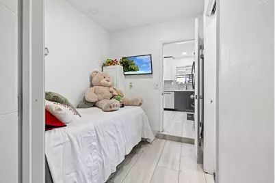 3230 Roosevelt Street, Hollywood, FL 33021 - Photo 29