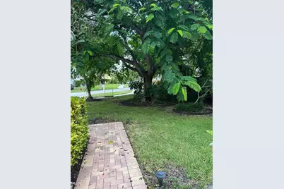 1330 NW 22nd Avenue, Delray Beach, FL 33445 - Photo 5