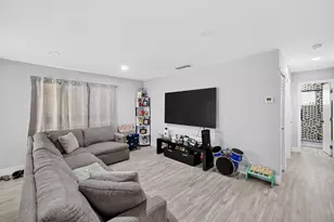 7701 NW 56th Ave, Fort Lauderdale, FL 33073 - Photo 9