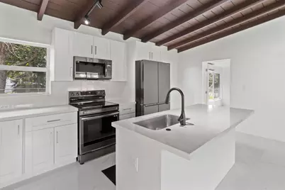 1530 NW 18th Court, Fort Lauderdale, FL 33311 - Photo 9