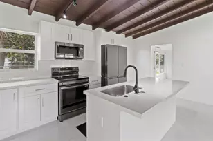 1530 NW 18th Ct, Fort Lauderdale, FL 33311 - Photo 9