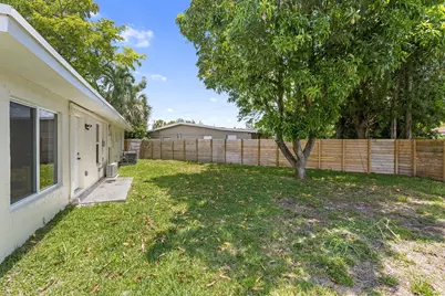 1530 NW 18th Court, Fort Lauderdale, FL 33311 - Photo 19