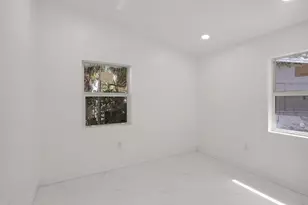 1530 NW 18th Ct, Fort Lauderdale, FL 33311 - Photo 17
