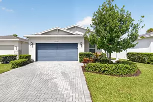 6710 Pointe of Woods Dr, West Palm Beach, FL 33413 - Photo 1