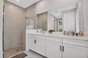 6710 Pointe of Woods Dr, West Palm Beach, FL 33413 - Photo 17
