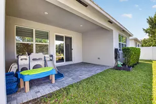 6710 Pointe of Woods Dr, West Palm Beach, FL 33413 - Photo 29