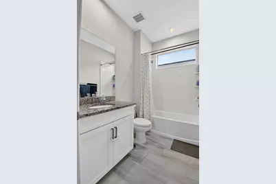 6710 Pointe Of Woods Drive, West Palm Beach, FL 33413 - Photo 25