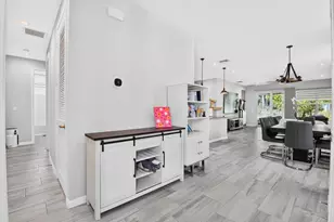 6710 Pointe of Woods Dr, West Palm Beach, FL 33413 - Photo 5