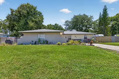 6605 Paso Robles Boulevard, Fort Pierce, FL 34951 - Photo 3