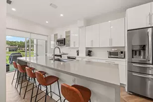6394 Bella Cir, Boynton Beach, FL 33437 - Photo 5