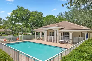 6394 Bella Cir, Boynton Beach, FL 33437 - Photo 43
