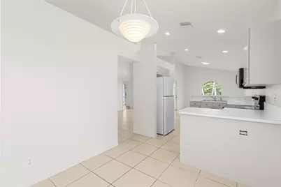 1815 Barnstable Road, Wellington, FL 33414 - Photo 7