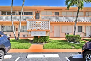 925 SW 11th Ave, Hallandale Beach, FL 33009 - Photo 5