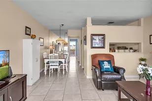 925 SW 11th Ave, Hallandale Beach, FL 33009 - Photo 13
