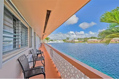 925 SW 11th Avenue #Unit j17, Hallandale Beach, FL 33009 - Photo 3