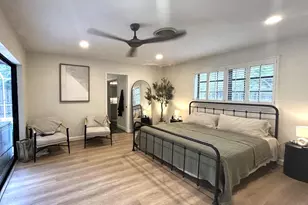 560 S Lake Dasha Dr, Plantation, FL 33324 - Photo 9