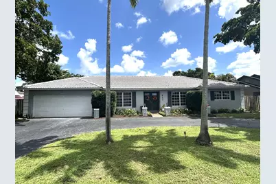 560 S Lake Dasha Drive, Plantation, FL 33324 - Photo 1