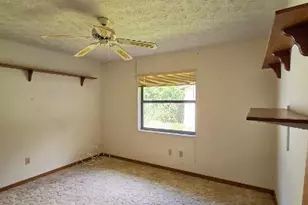349 SW De Gouvea Terrace, Port Saint Lucie, FL 34984 - Photo 5