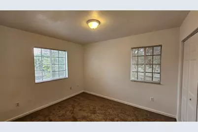 2022 Island Drive, Riviera Beach, FL 33404 - Photo 9