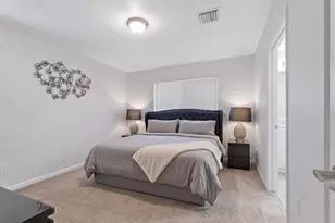 2022 Island Dr, Riviera Beach, FL 33404 - Photo 11