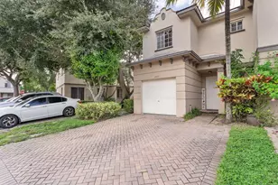 2022 Island Dr, Riviera Beach, FL 33404 - Photo 17