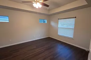 5834 NW Coosa Dr, Port Saint Lucie, FL 34986 - Photo 13