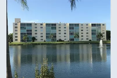 206 SE 10th Street #201, Dania Beach, FL 33004 - Photo 1