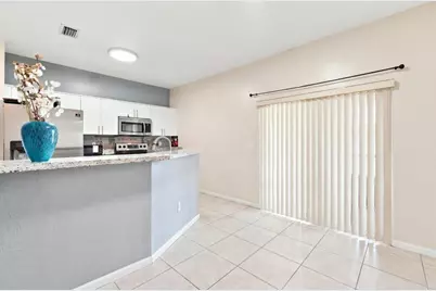 406 W Santa Catalina Circle #406, North Lauderdale, FL 33068 - Photo 7