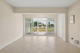 1080 Mahogany Way, Delray Beach, FL 33445 - Photo 9