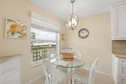 1080 Mahogany Way #204, Delray Beach, FL 33445 - Photo 3