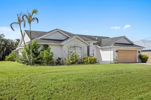 2962 SE Bella Rd, Port Saint Lucie, FL 34984 - Photo 1