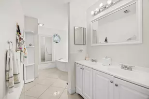 2962 SE Bella Rd, Port Saint Lucie, FL 34984 - Photo 21
