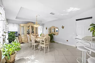 2962 SE Bella Rd, Port Saint Lucie, FL 34984 - Photo 17