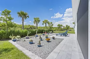 3395 Cedar Grv Dr, Fort Pierce, FL 34946 - Photo 5