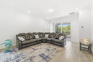3395 Cedar Grv Dr, Fort Pierce, FL 34946 - Photo 11