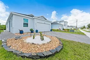 3395 Cedar Grv Dr, Fort Pierce, FL 34946 - Photo 3