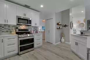 8925 SE Riverfront Terrace, Tequesta, FL 33469 - Photo 13