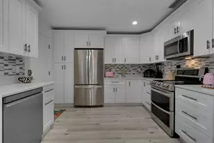 8925 SE Riverfront Terrace, Tequesta, FL 33469 - Photo 11