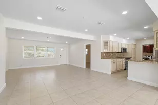401 NE 24th St, Boca Raton, FL 33431 - Photo 11