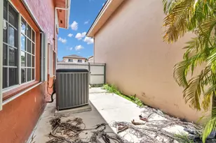 15351 SW 40th Terrace, Miami, FL 33185 - Photo 9