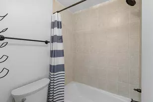 120 Cypress Club Dr, Pompano Beach, FL 33060 - Photo 17
