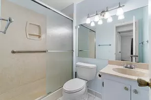 120 Cypress Club Dr, Pompano Beach, FL 33060 - Photo 11