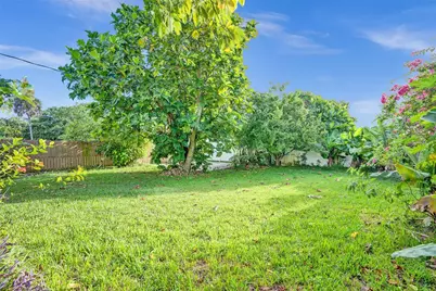 6200 NW 9th Street, Margate, FL 33063 - Photo 23